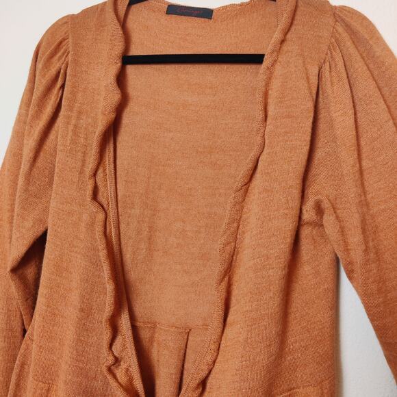Carriage Made in Peru Small Knit Orange Bamboo Baby Alpaca Ruffle Cardigan - Picture 3 of 13